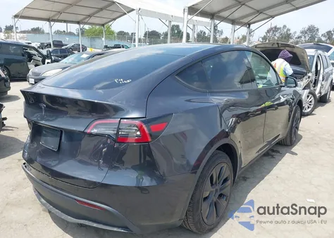 2025 Tesla Model Y from USA, damaged, VIN 7SAYGDEDXSF276422